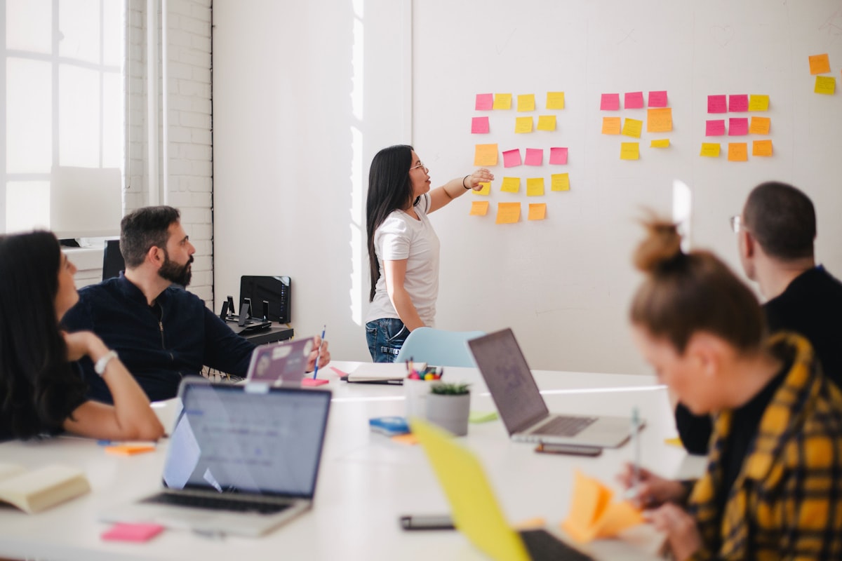 Eventpersonal briefen: So holst du das Maximum raus