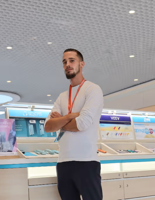 IQOS Sales Advisors Schweiz - Thumbnail 3