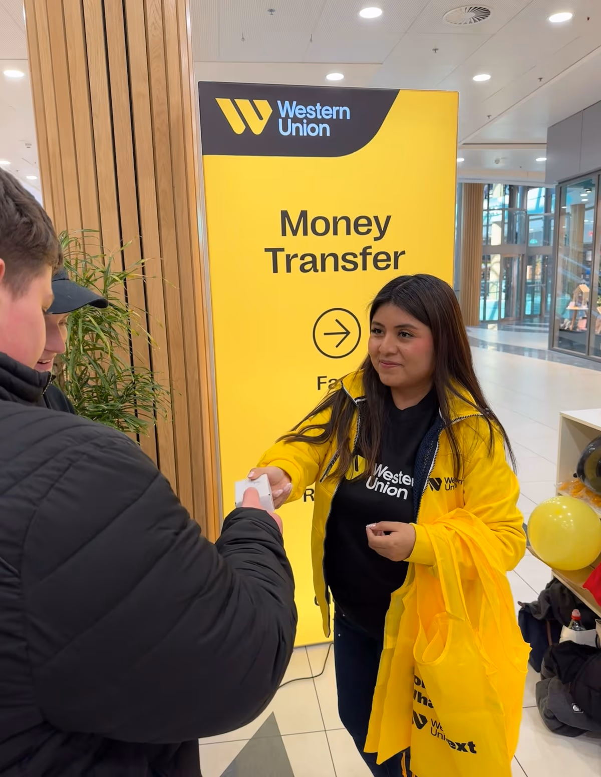 Western Union Standbetreuung - Thumbnail 3